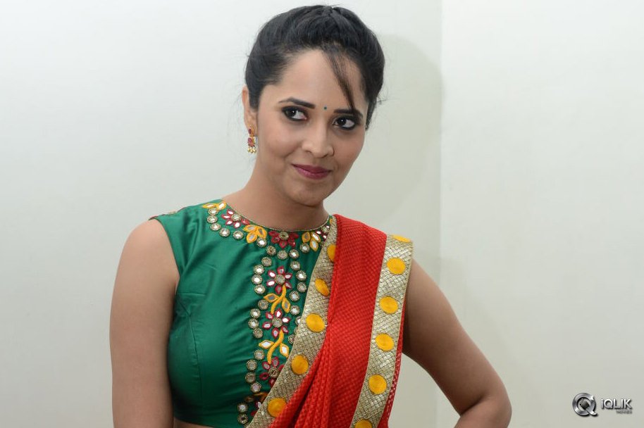 Anasuya-at-Soggade-Chinni-Nayana-Movie-Audio-Launch